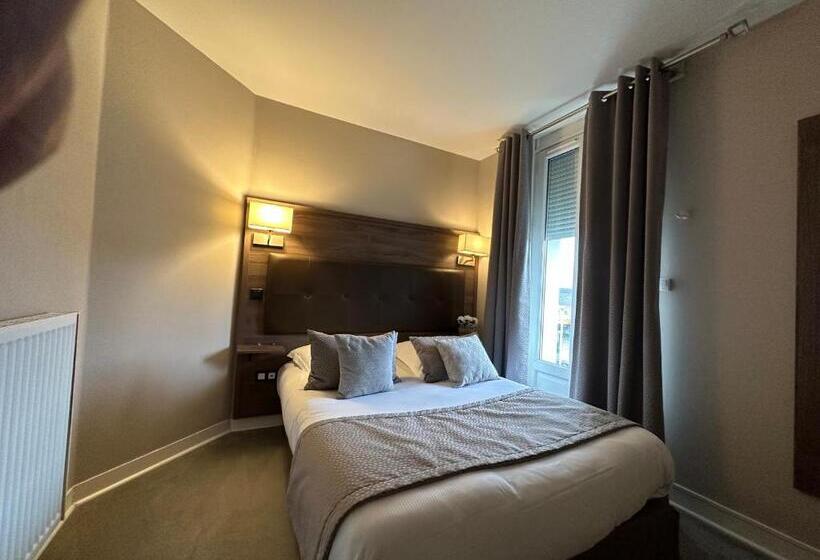 هتل Le Saint Yves