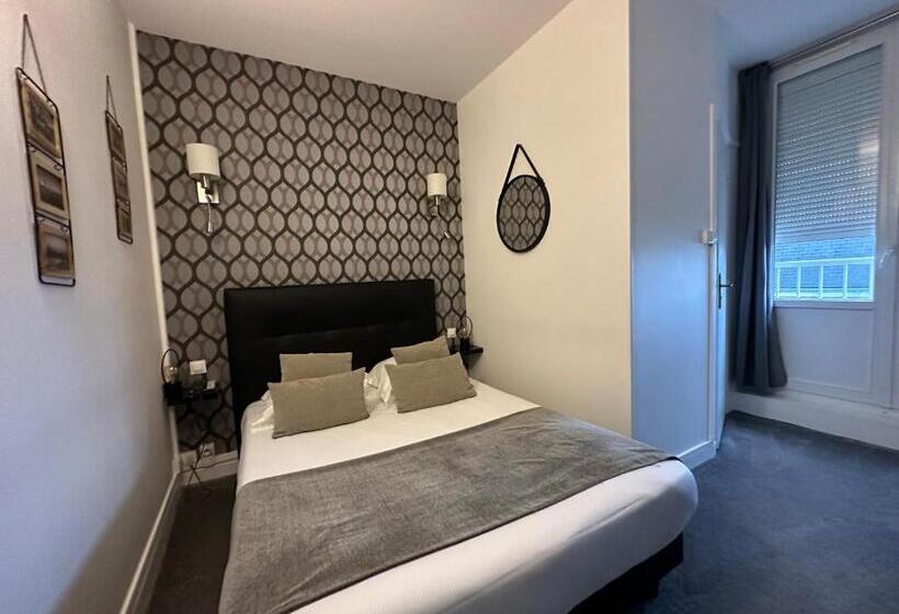 هتل Le Saint Yves