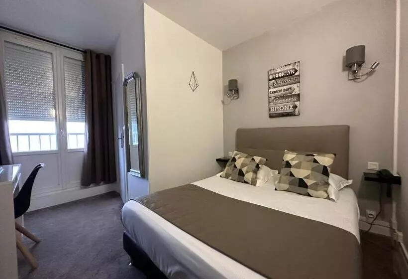 ホテル Le Saint Yves