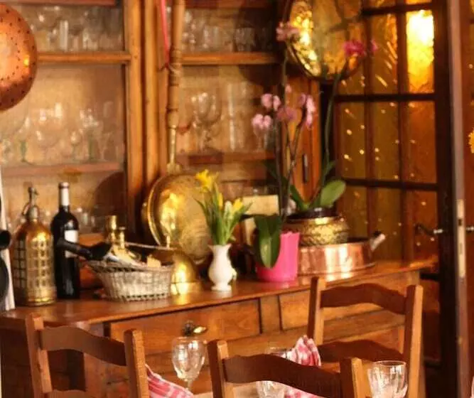 בית מלון כפרי Logis Auberge De La Fontaine