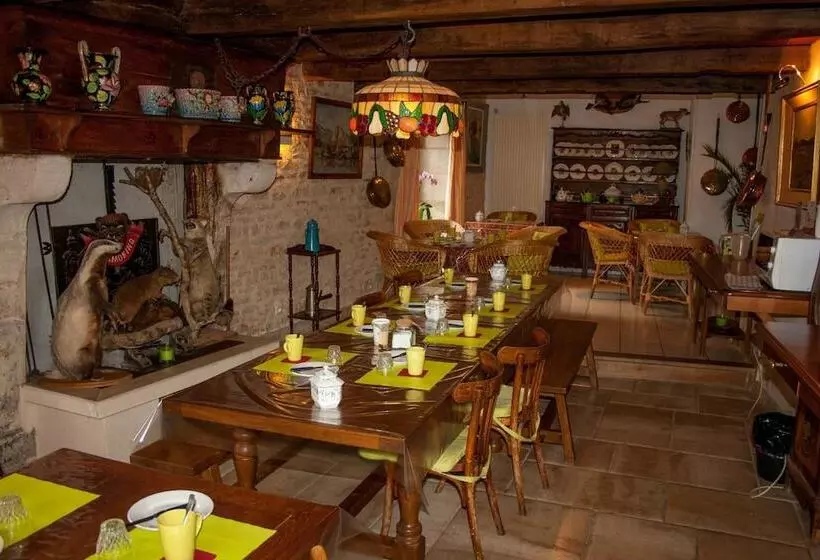 בית מלון כפרי Logis Auberge De La Fontaine