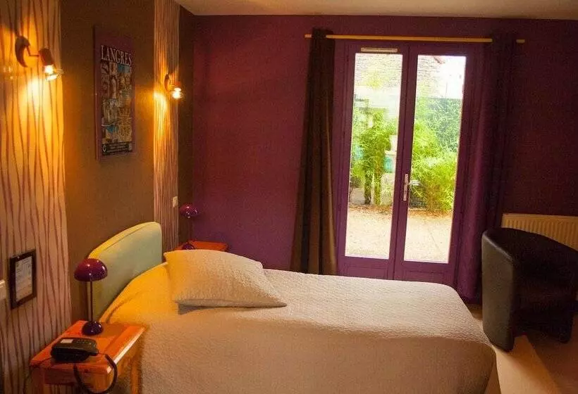 בית מלון כפרי Logis Auberge De La Fontaine