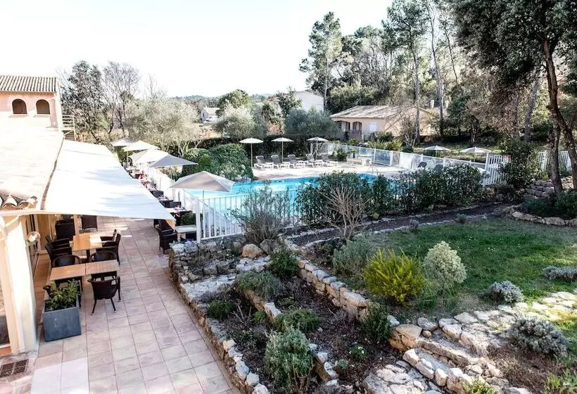 ホテル Logis Hostellerie De L Abbaye