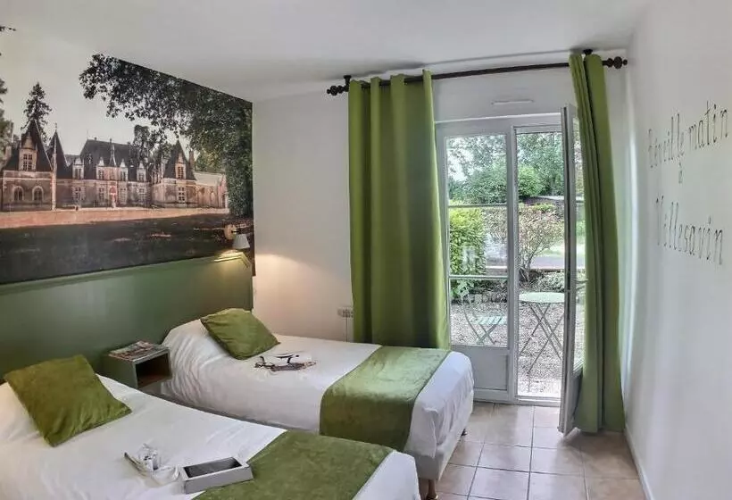 호텔 Logis Hôtel Du Château