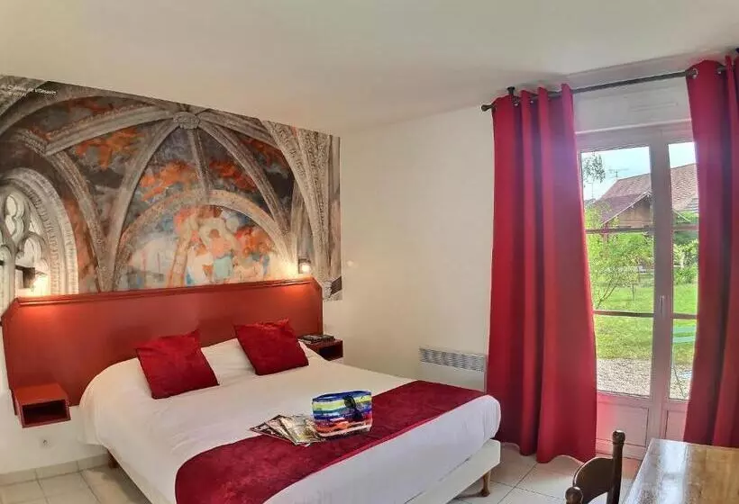 호텔 Logis Hôtel Du Château