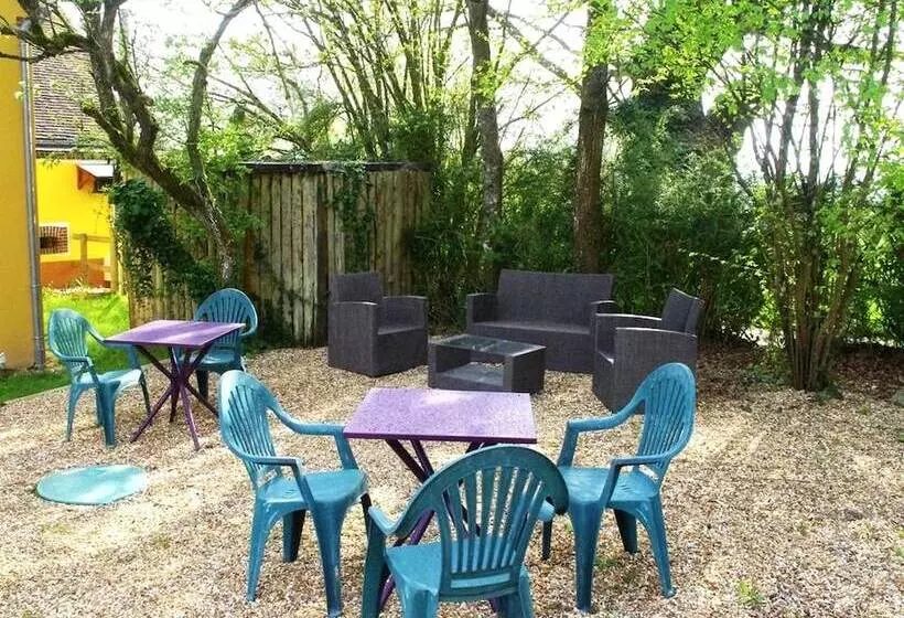 בית מלון כפרי Logis Hôtel Restaurant Auberge Les Vallées Du Perche