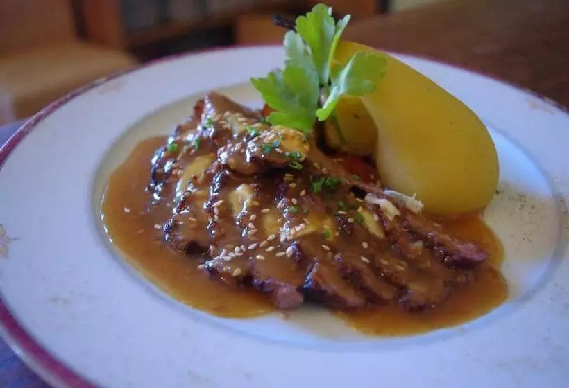 בית מלון כפרי Logis Hôtel Restaurant Auberge Les Vallées Du Perche