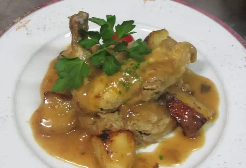 בית מלון כפרי Logis Hôtel Restaurant Auberge Les Vallées Du Perche