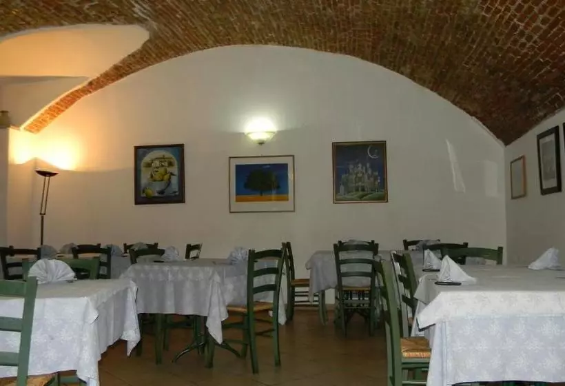 ホテル Albergo Royal