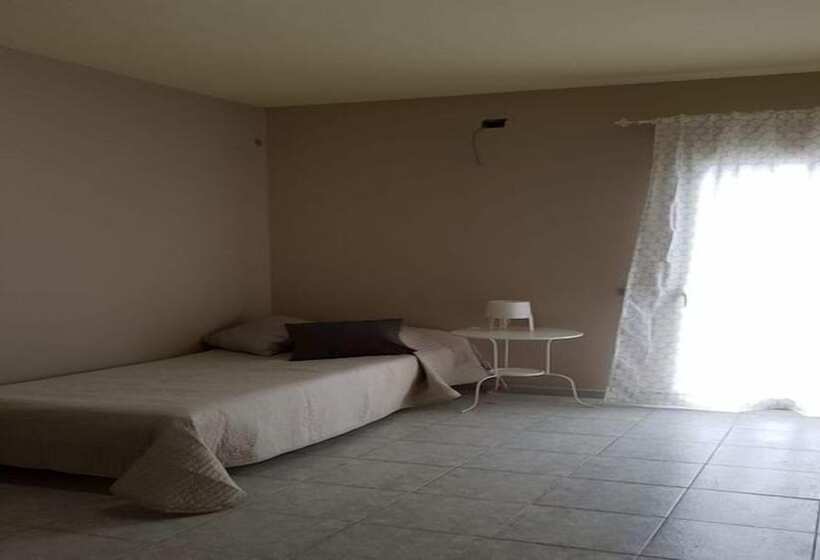 تختخواب و صبحانه La Casita Dell Etna