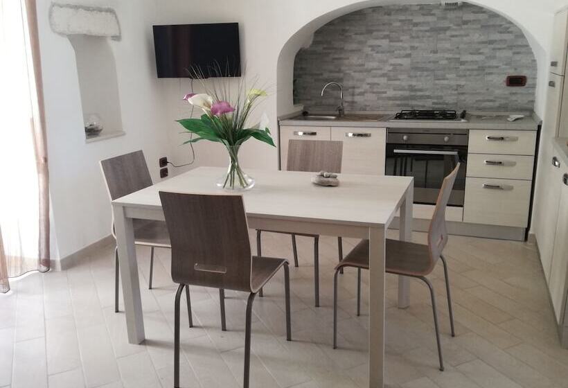 مبيت وإفطار Le Casette Nel Rione