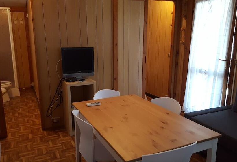 호텔 Campeggio Delle Rose