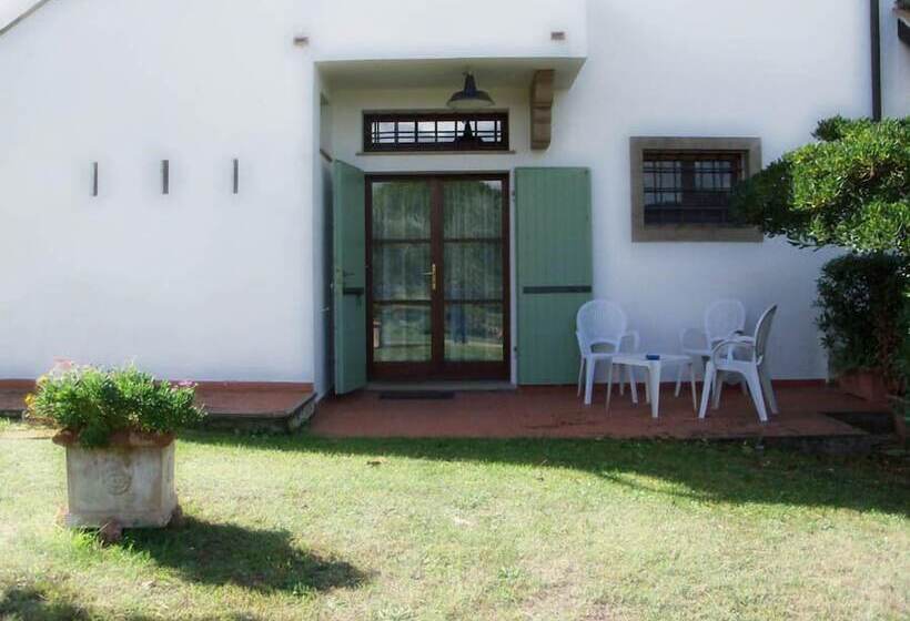 בית מלון כפרי Podere Castagno