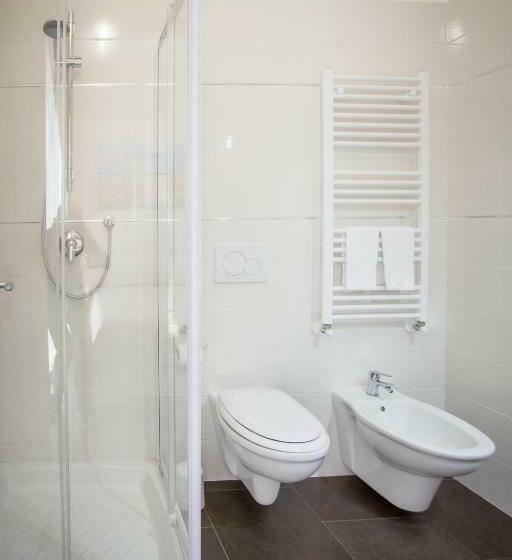 膳宿费 Rosella S Rooms