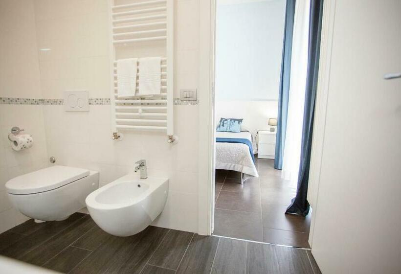 膳宿费 Rosella S Rooms