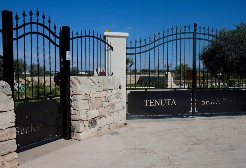 בית מלון כפרי Serravalle Relais & Country Villa