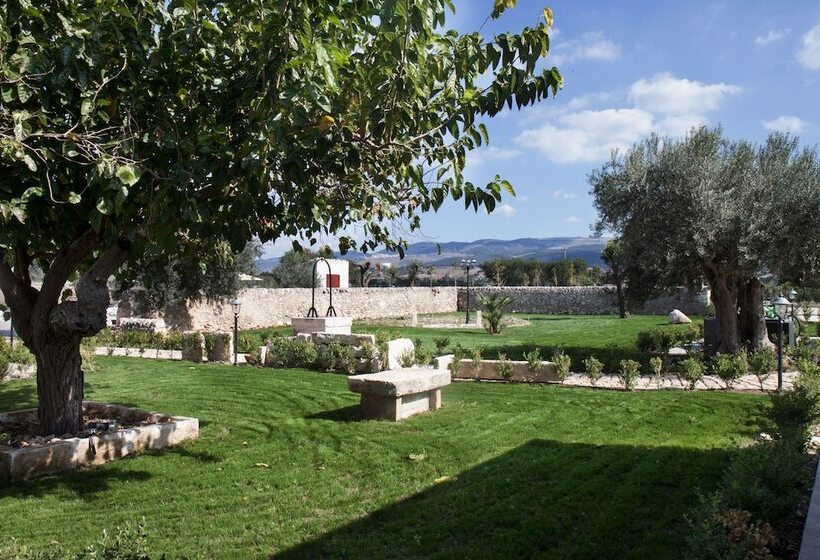 בית מלון כפרי Serravalle Relais & Country Villa