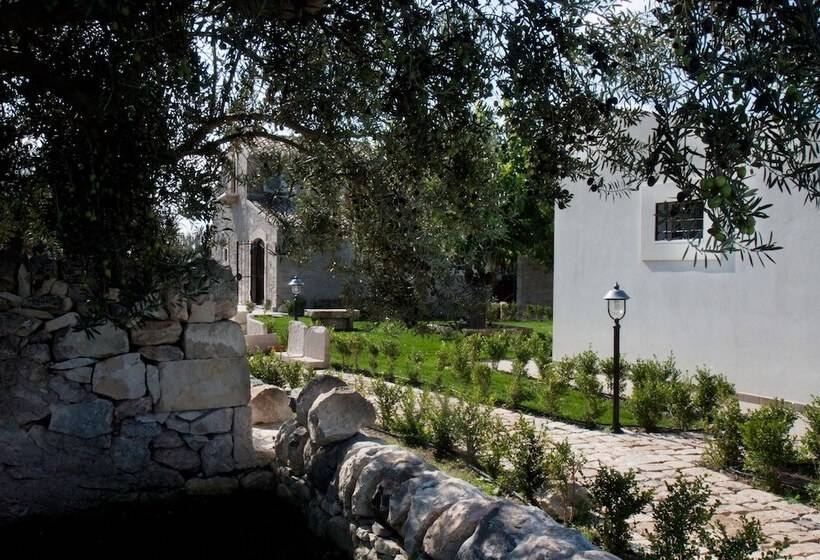 בית מלון כפרי Serravalle Relais & Country Villa