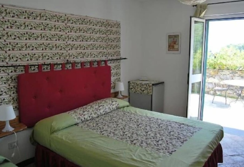 בית מלון כפרי Villa Carmelina