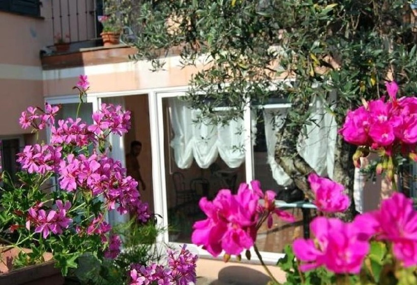 בית מלון כפרי Villa Carmelina