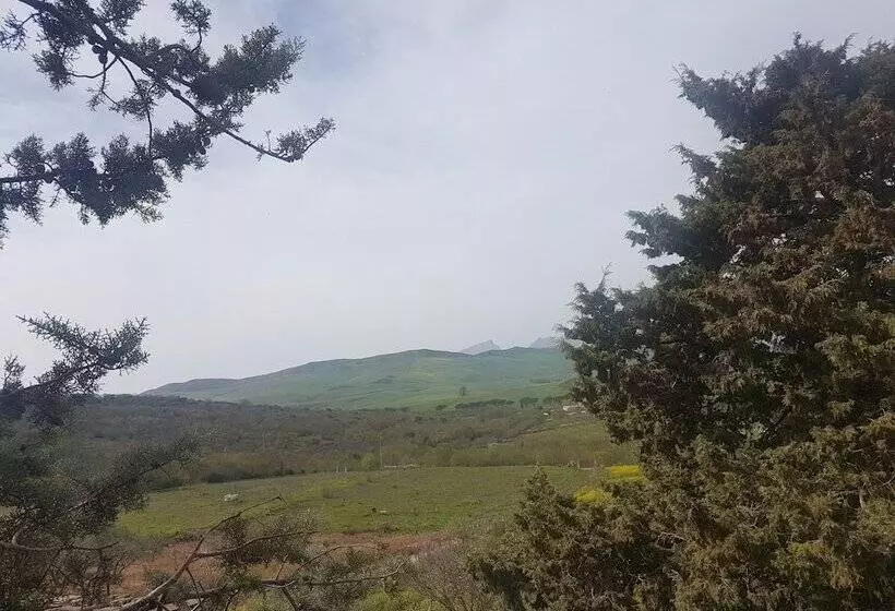 Majatalo Al Bosco Ficuzza B&b