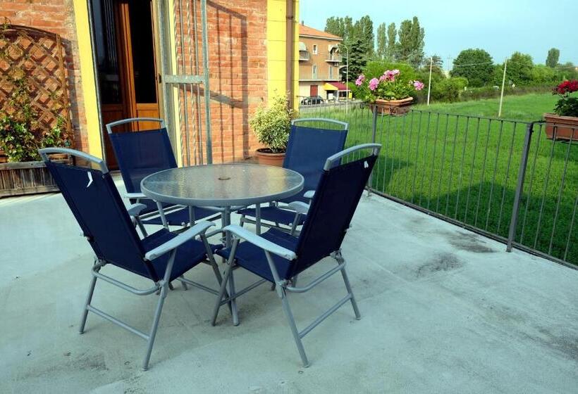 B&b Il Cantastorie Casa Molinari Boldrini Room & Breakfast