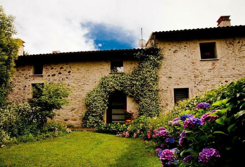 ベッドアンドブレックファースト Al Cantico