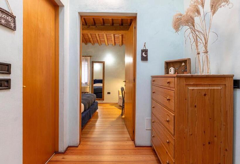 ベッドアンドブレックファースト Al Cantico