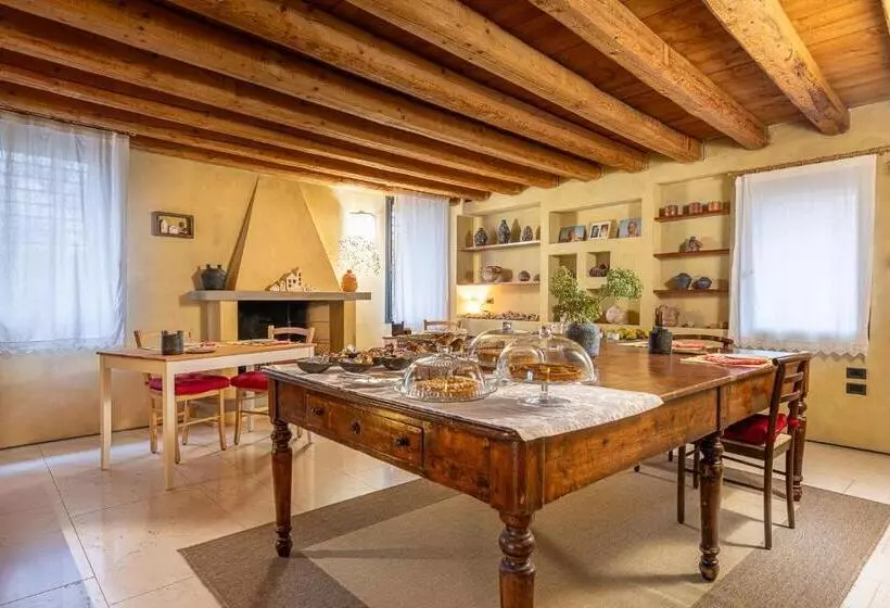 Aamiaismajoitus (B&B) Al Cantico