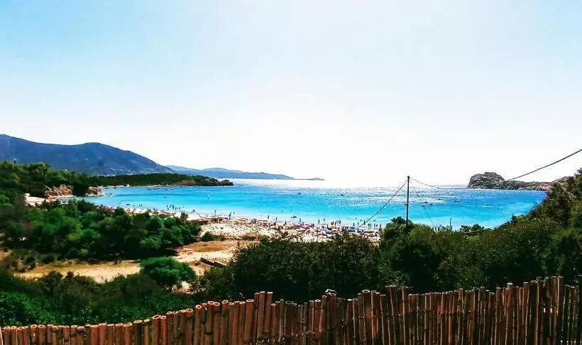 ベッドアンドブレックファースト La Perla Del Sud