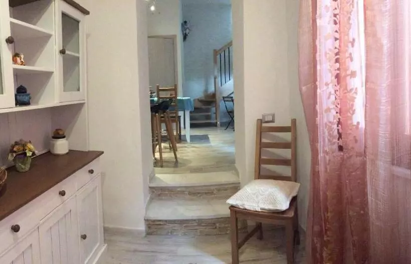 ベッドアンドブレックファースト La Perla Del Sud