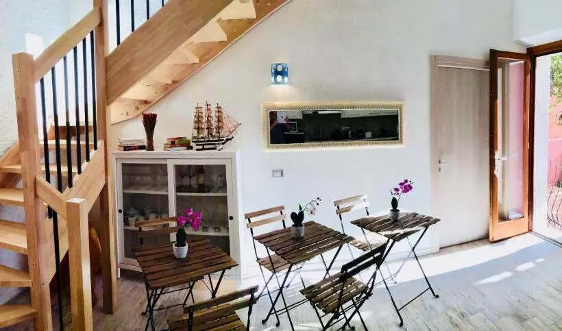 ベッドアンドブレックファースト La Perla Del Sud