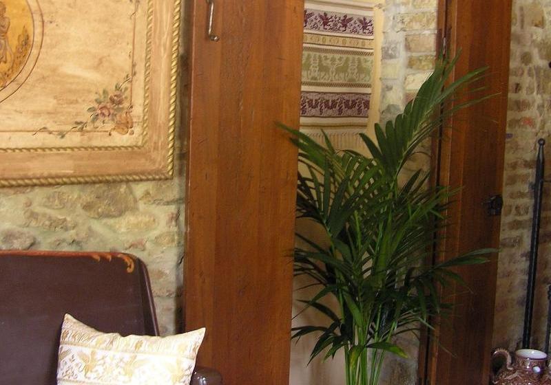 Genius Loci Country Inn