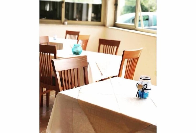 فندق فئة نجمة واحدة La Pergola Resort