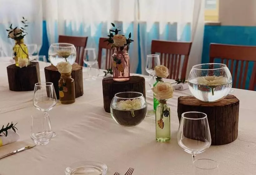 Hostelli La Pergola Resort