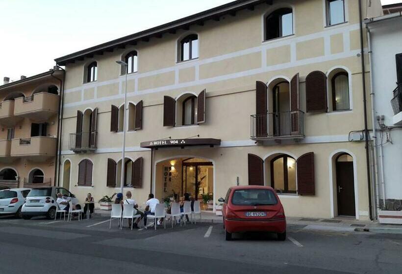 בית מלון כפרי 904