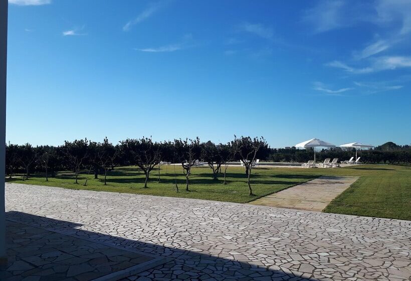田舎風ホテル Tenuta Gli Agrumi Del Salento