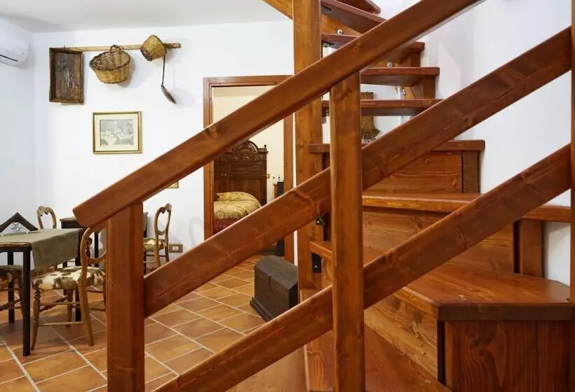 La Rupe Bed And Breakfast