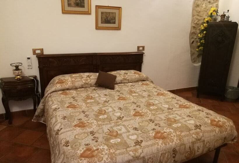 La Rupe Bed And Breakfast