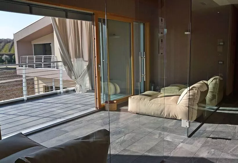 ペンション Cobue Wine Resort & Spa