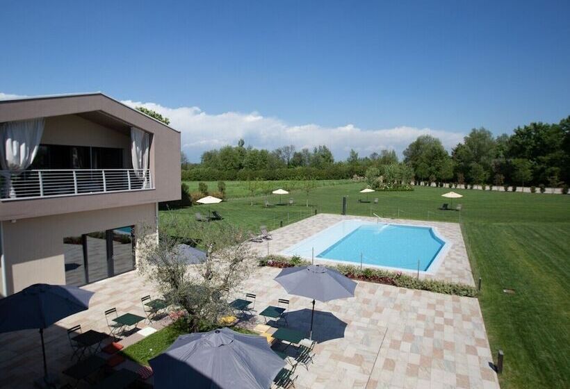 بنسيون Cobue Wine Resort & Spa