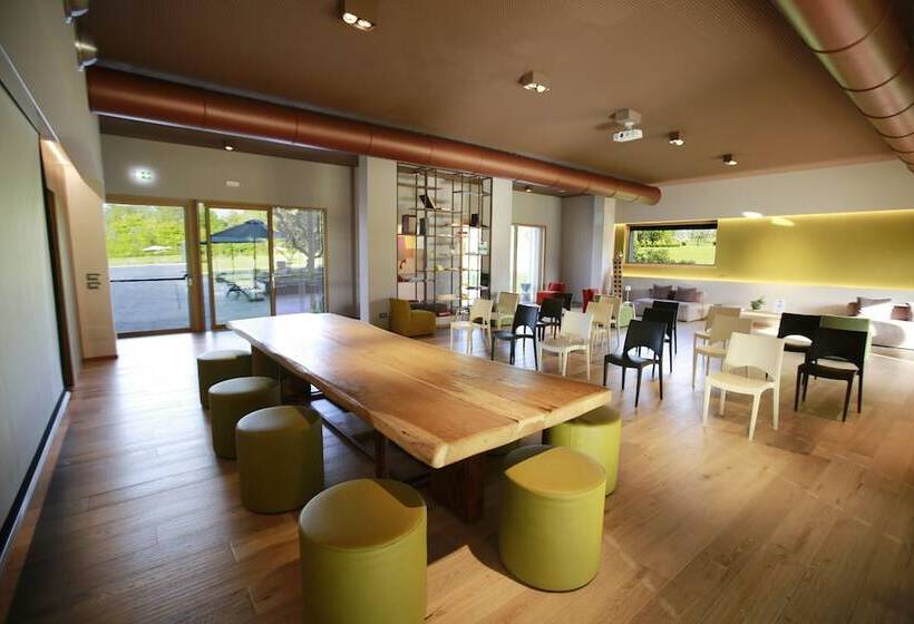 بنسيون Cobue Wine Resort & Spa