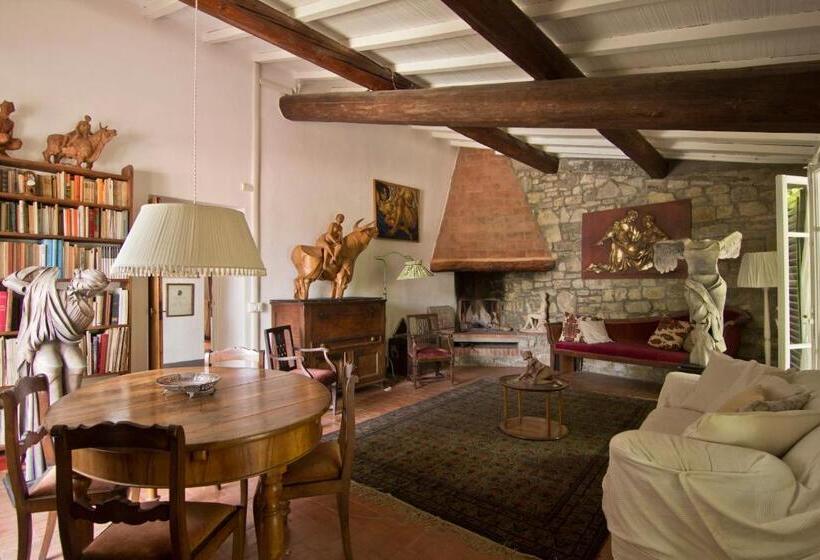 پانسیون Il Monasteraccio