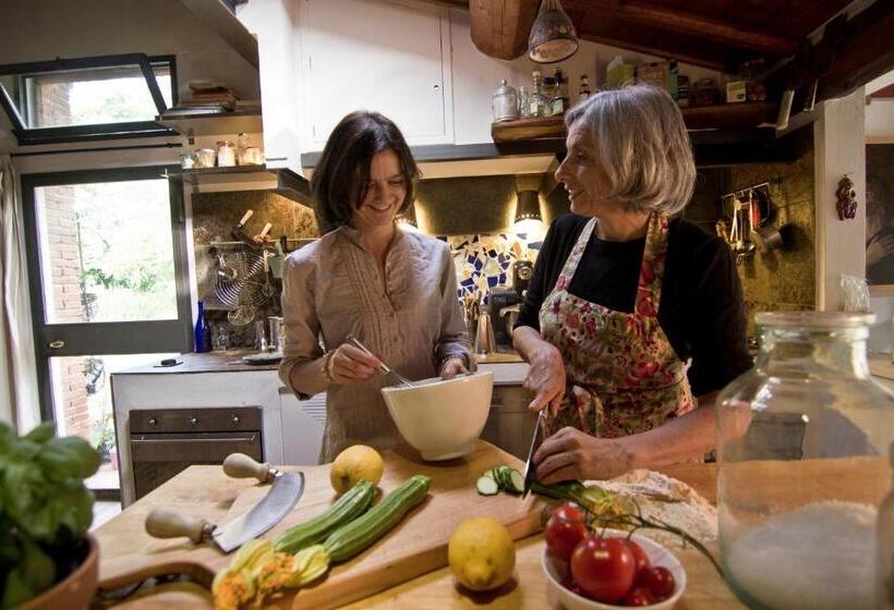 پانسیون Il Monasteraccio