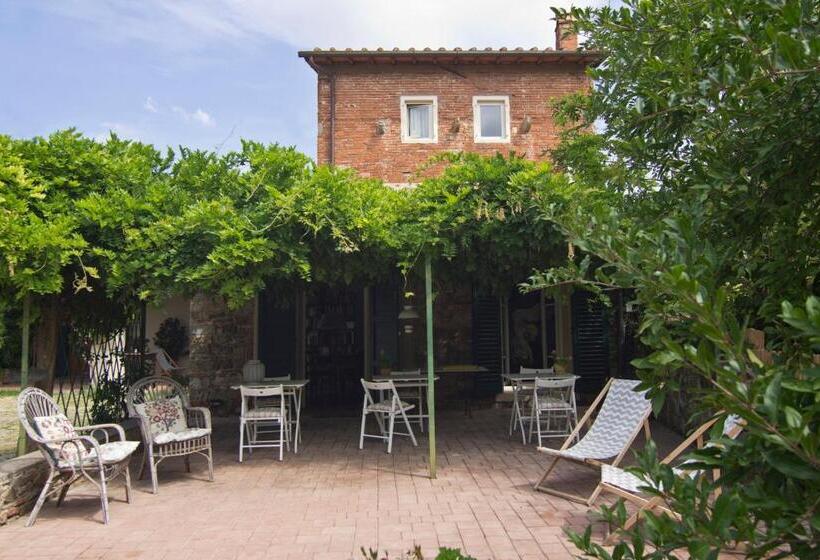 پانسیون Il Monasteraccio