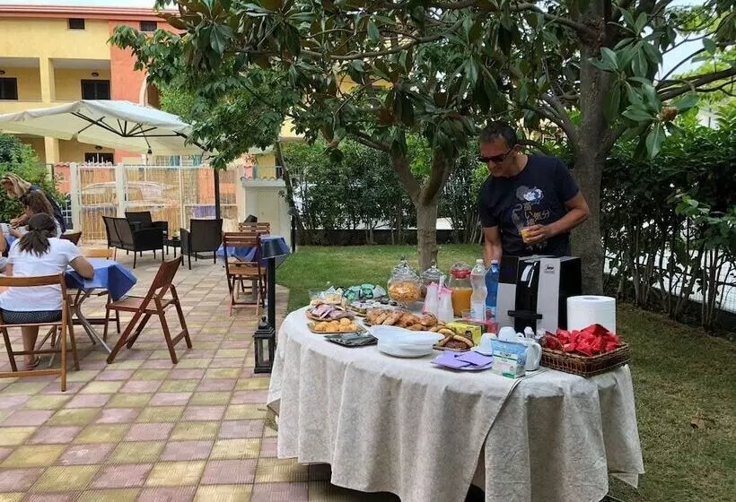 Aamiaismajoitus (B&B) La Porta Del Mare