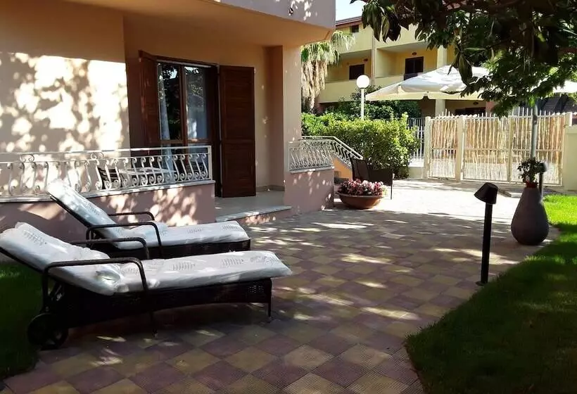 Aamiaismajoitus (B&B) La Porta Del Mare