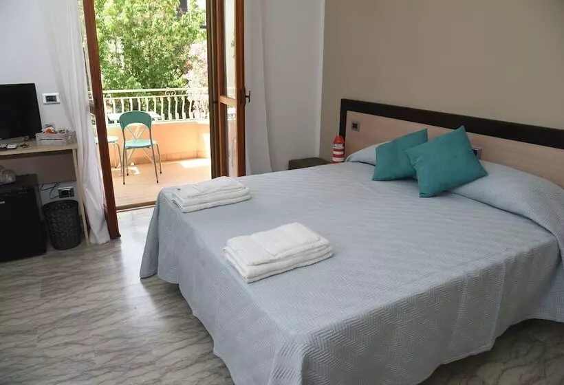 Aamiaismajoitus (B&B) La Porta Del Mare