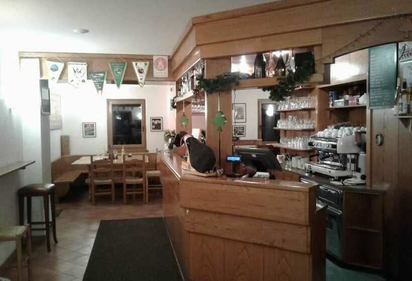 فندق فئة نجمة واحدة Albergo Ristorante Forcelletto