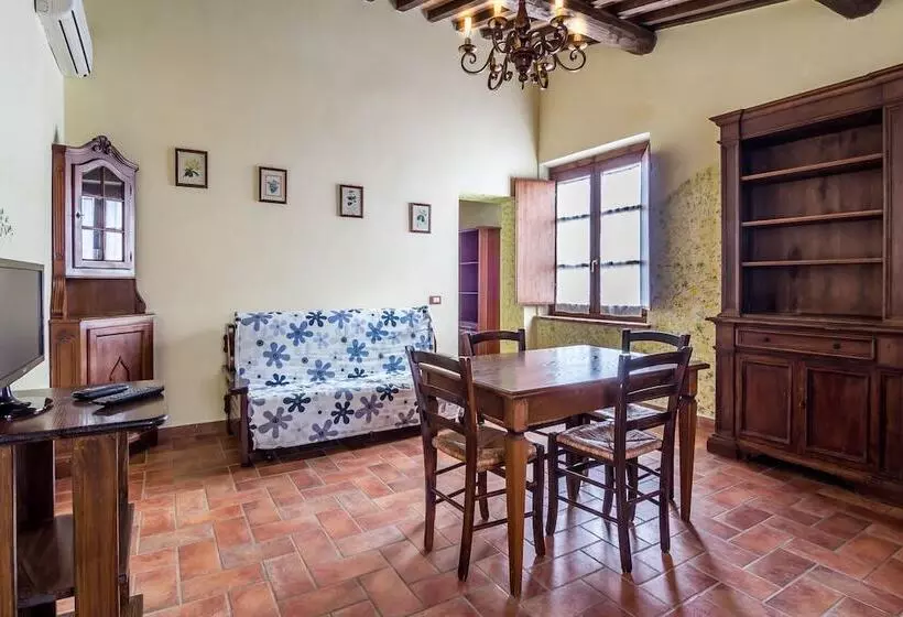 田舎風ホテル Borgo Campetroso